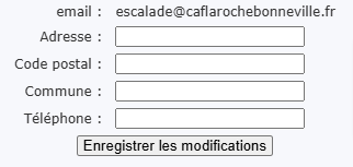Formulaire de saisie des coordonnées avec champs nom, prénom, adresse, téléphone, etc.